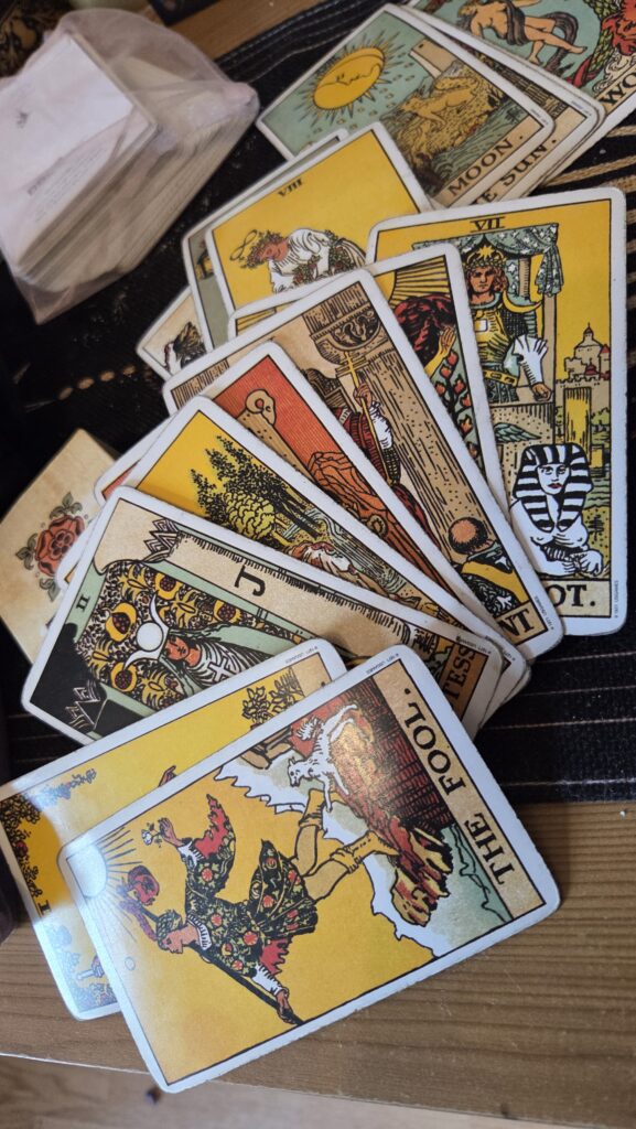rider waite smith tarot cards